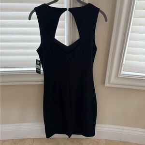 Guess Elegant Black Sleeveless Dress